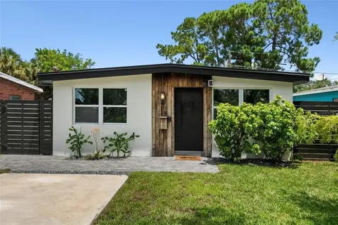 3135 6th Avenue S St Petersburg FL 33712