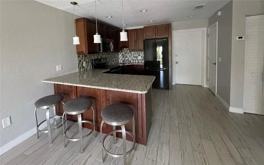 1860 Massachusetts Avenue NE St Petersburg FL 33703