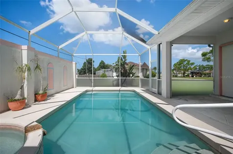 131 Broadway Terrace Englewood FL 34223