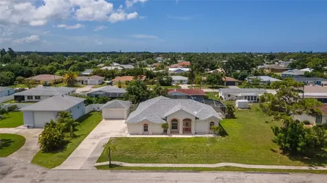 131 Broadway Terrace Englewood FL 34223