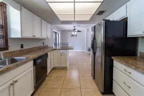 811 N Lavon Avenue Kissimmee FL 34741