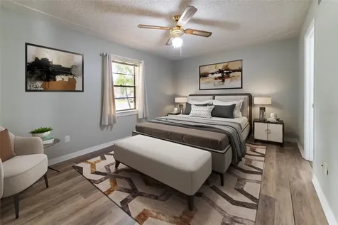 811 N Lavon Avenue Kissimmee FL 34741