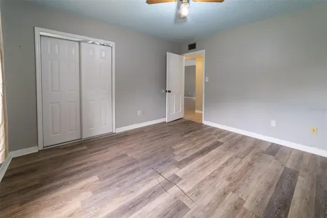 811 N Lavon Avenue Kissimmee FL 34741
