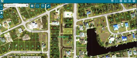 4267 Gillot Boulevard Port Charlotte FL 33981