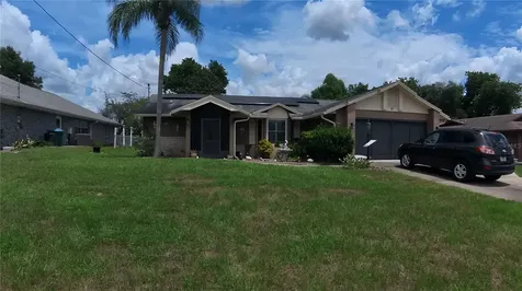 2461 Walkertown Avenue Deltona FL 32725
