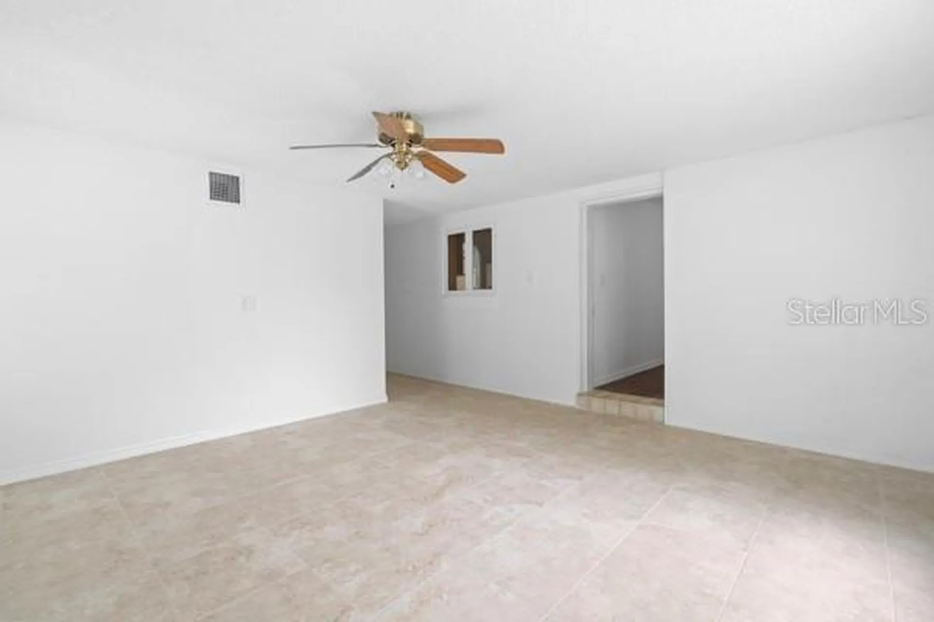 1404 E Alfred Street Tavares FL 32778