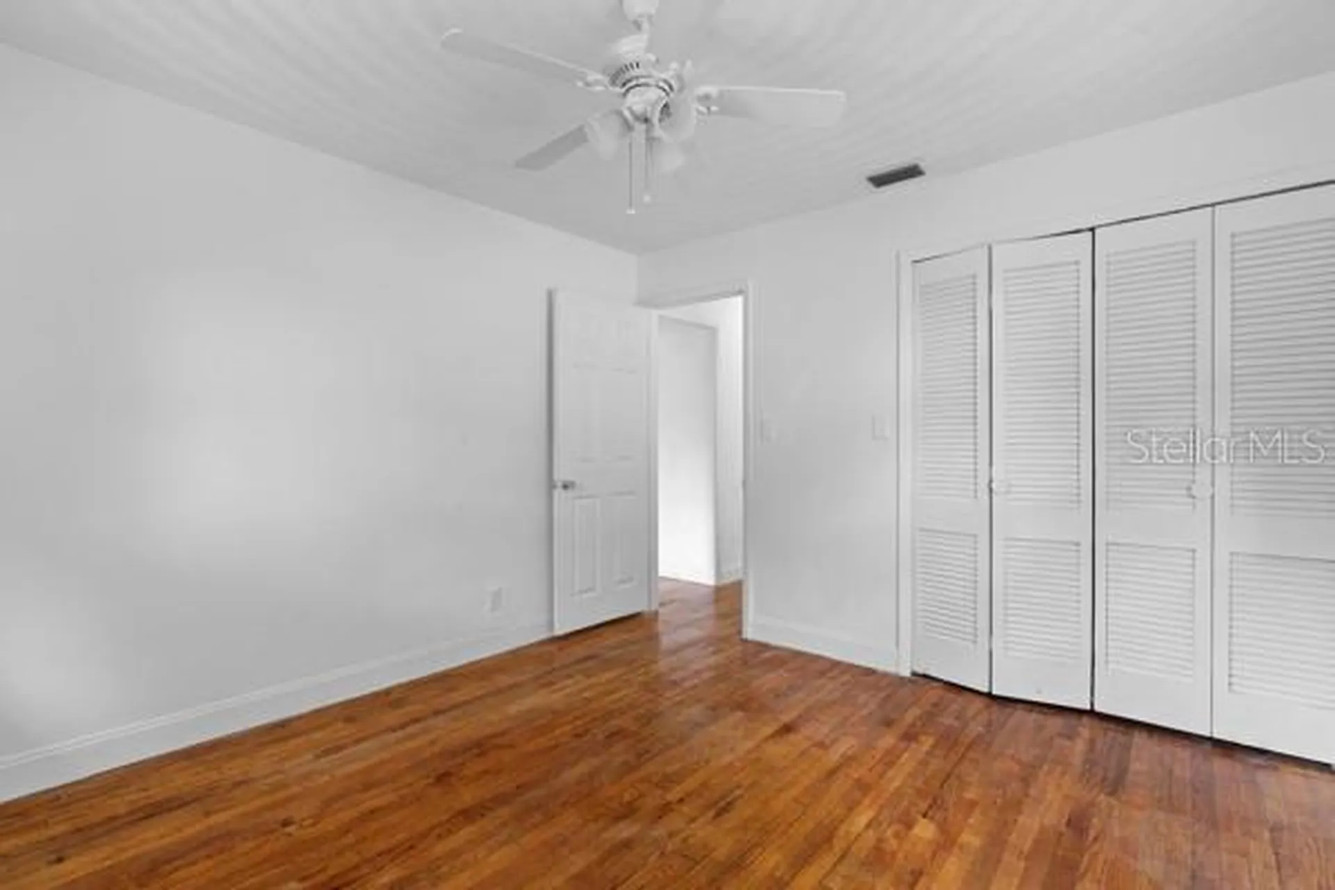 1404 E Alfred Street Tavares FL 32778