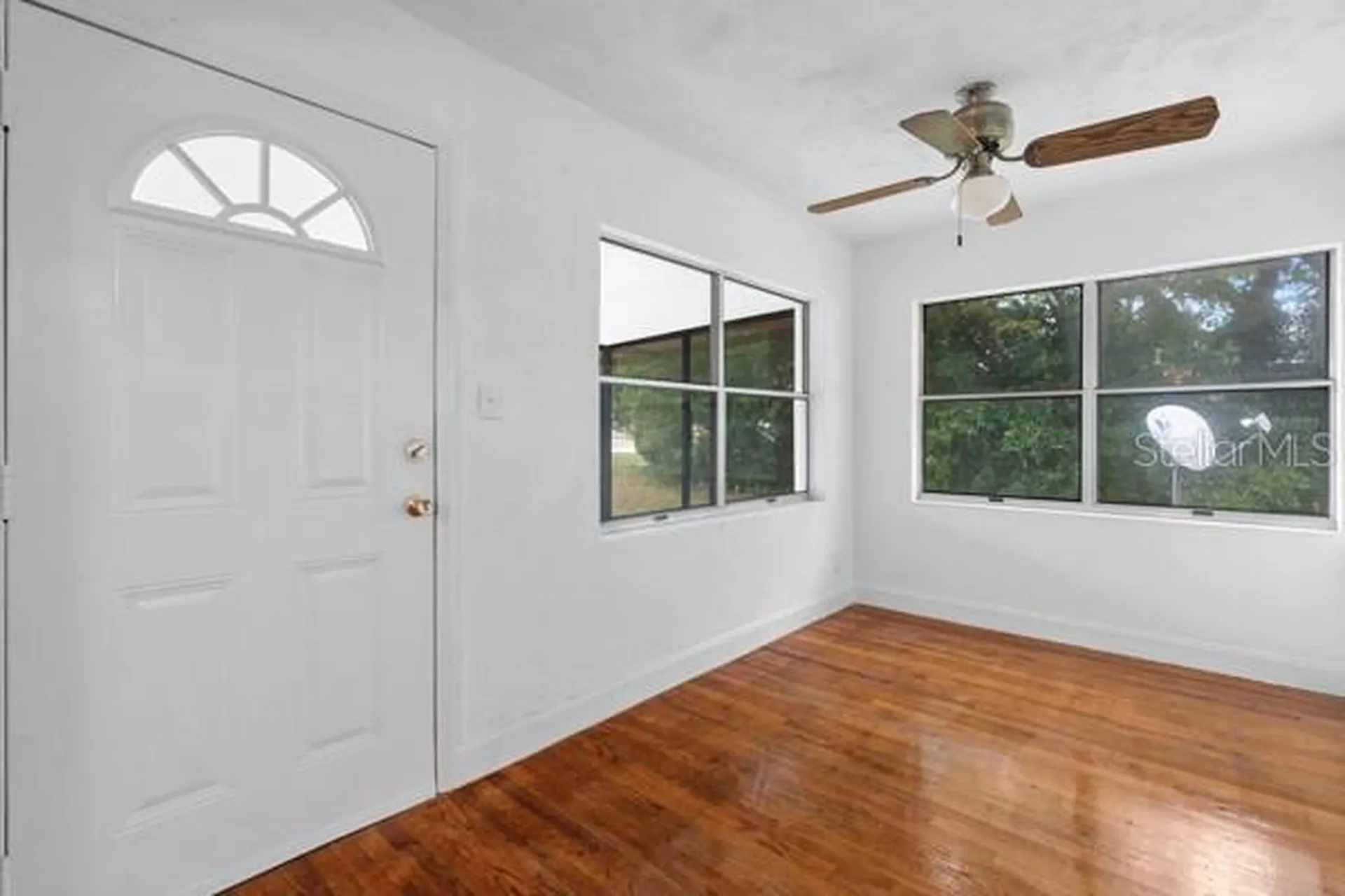 1404 E Alfred Street Tavares FL 32778
