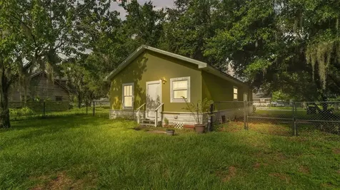 2102 Clemons Road Plant City FL 33566