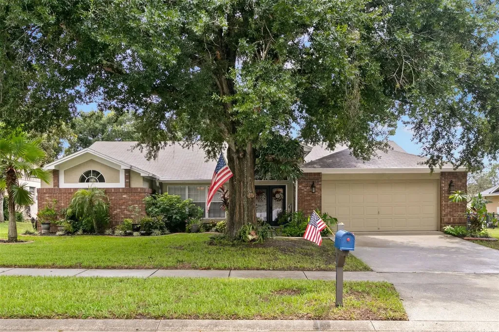 2701 Brianholly Drive Valrico FL 33596