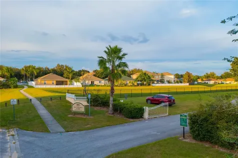 2701 Brianholly Drive Valrico FL 33596