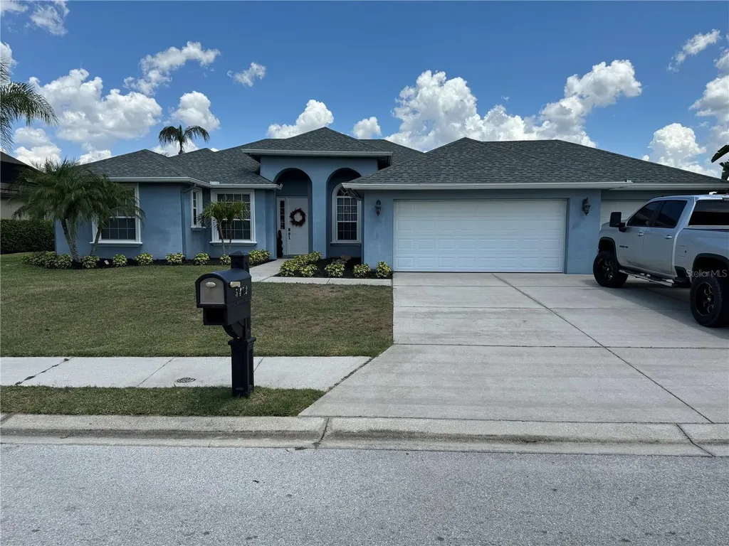 5472 Pebble Beach Drive Lakeland FL 33812