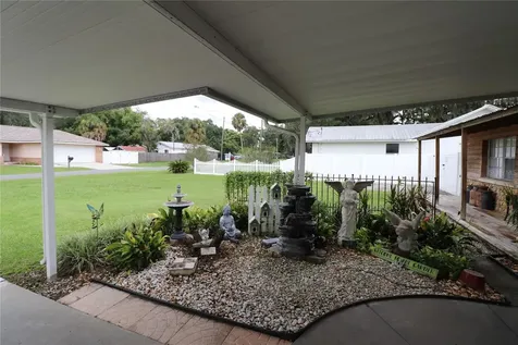 1501 E Spencer Street Plant City FL 33563