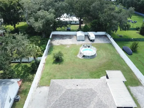 1501 E Spencer Street Plant City FL 33563