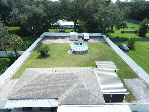 1501 E Spencer Street Plant City FL 33563