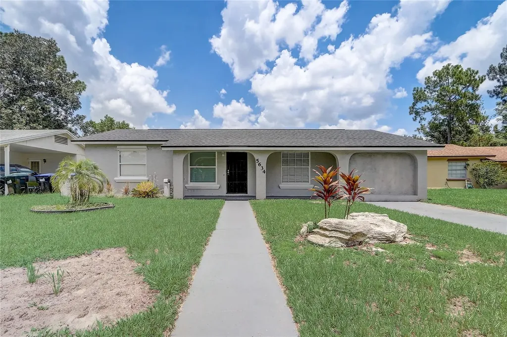 5634 Stull Avenue Orlando FL 32810
