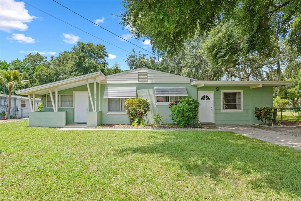 1015 Perkins Street Leesburg FL 34748