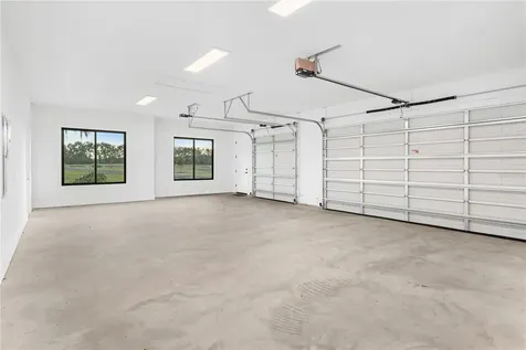 19010 SW 21st Place Newberry FL 32669