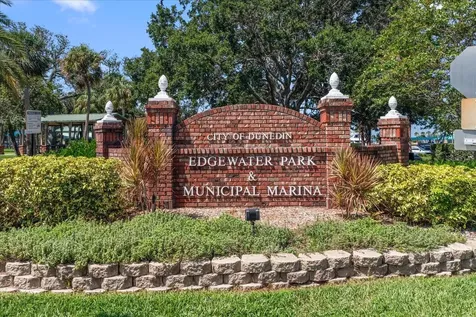 428 Highland Court Dunedin FL 34698