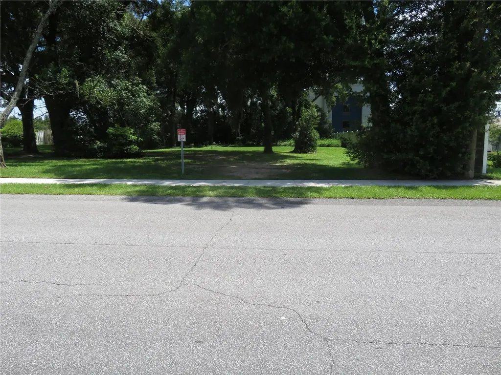 Dade City FL 33525