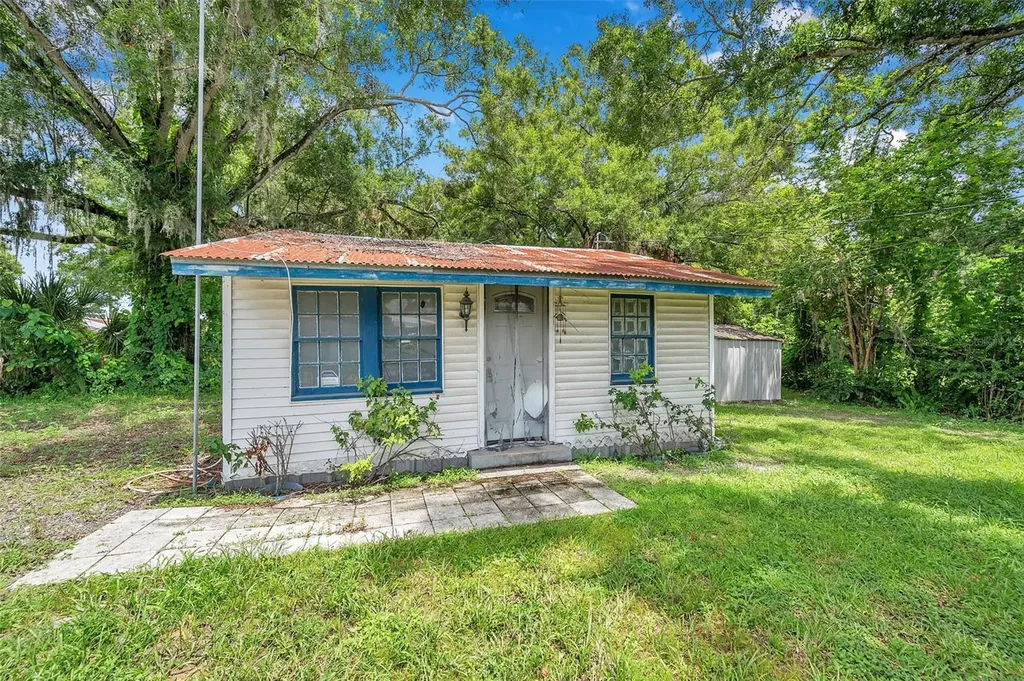 2519 N 58th Street Tampa FL 33619