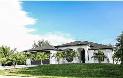 11061 Sandrift Avenue Englewood FL 34224
