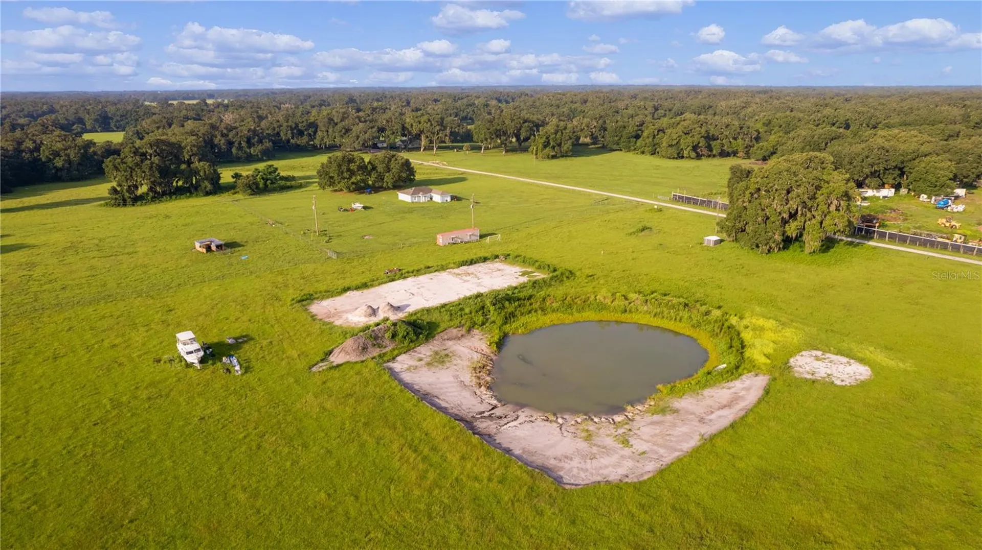 2425 Cr 546a Bushnell FL 33513