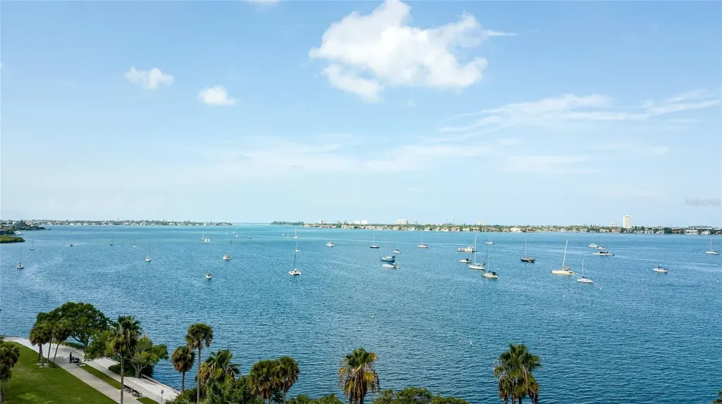 707 S Gulfstream Avenue Sarasota FL 34236