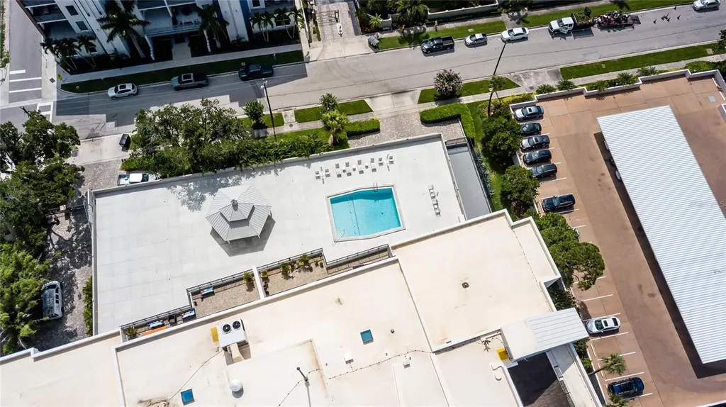 707 S Gulfstream Avenue Sarasota FL 34236
