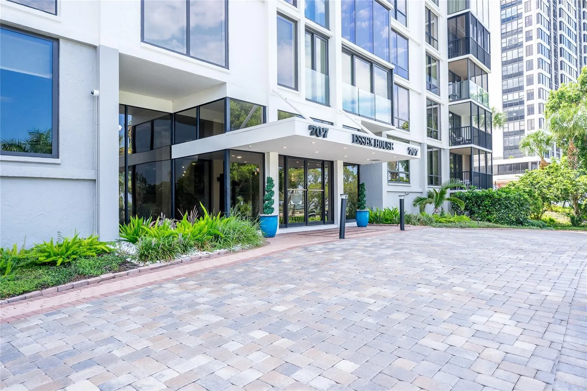 707 S Gulfstream Avenue Sarasota FL 34236