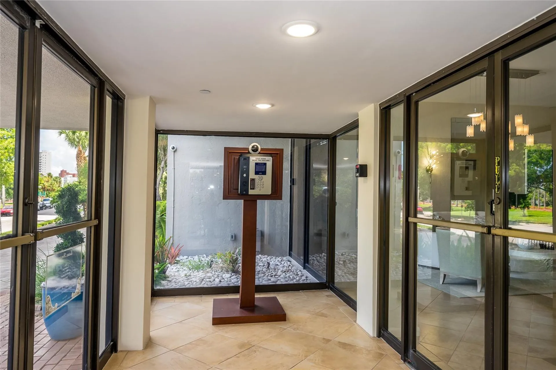 707 S Gulfstream Avenue Sarasota FL 34236