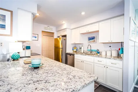 707 S Gulfstream Avenue Sarasota FL 34236