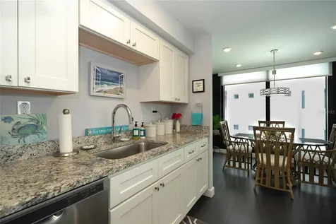 707 S Gulfstream Avenue Sarasota FL 34236