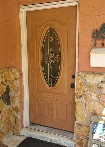 8665 Mockingbird Lane Seminole FL 33777