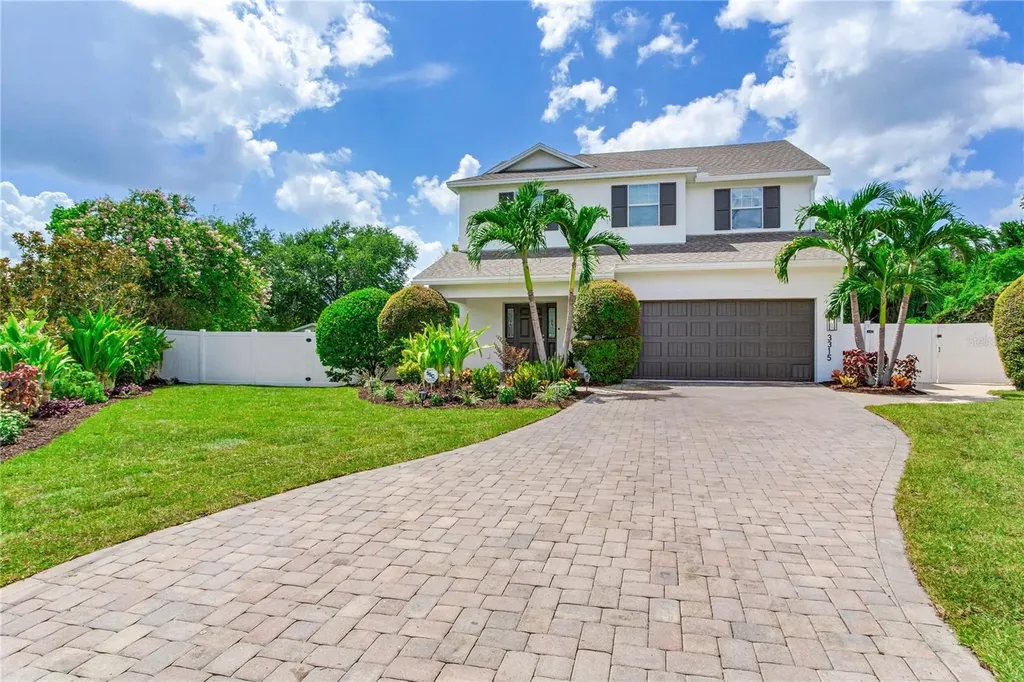 3315 W Tyson Avenue Tampa FL 33611