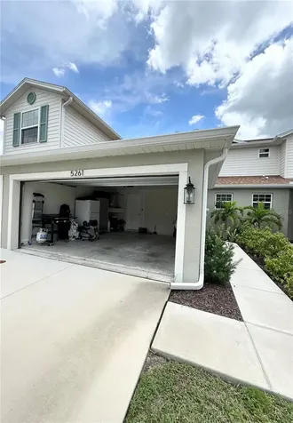 5261 Neil Drive St Petersburg FL 33714