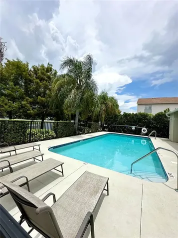 5261 Neil Drive St Petersburg FL 33714