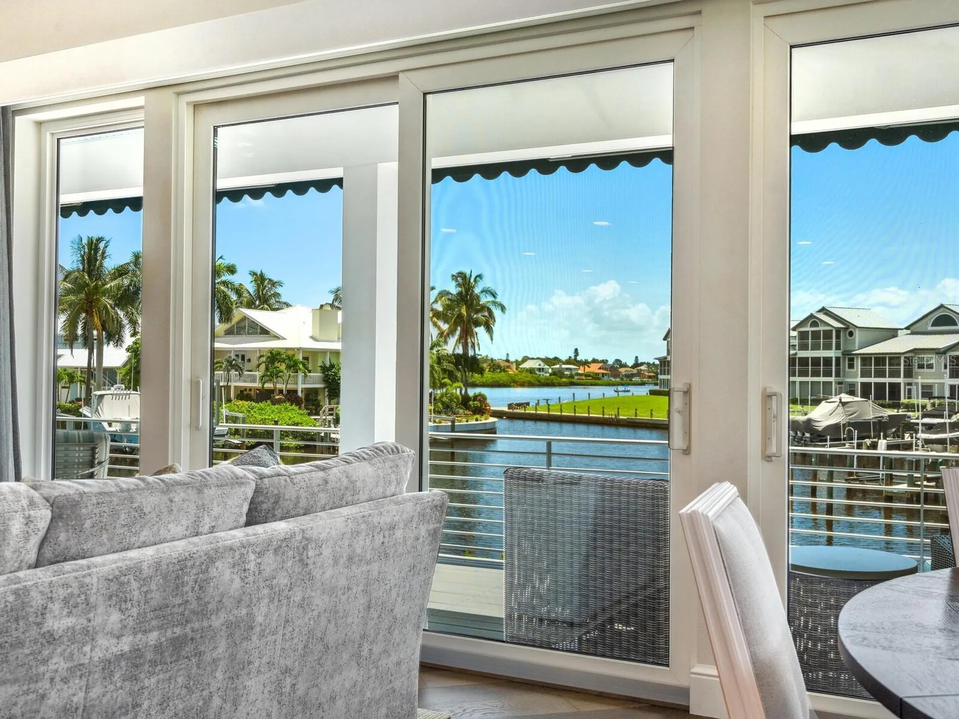 5727 Riegels Point Road Sarasota FL 34242