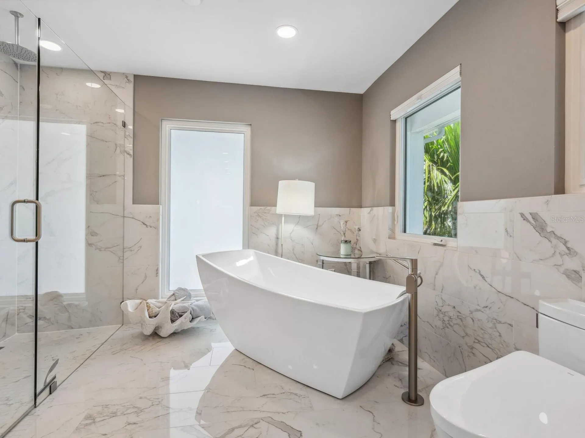 5727 Riegels Point Road Sarasota FL 34242
