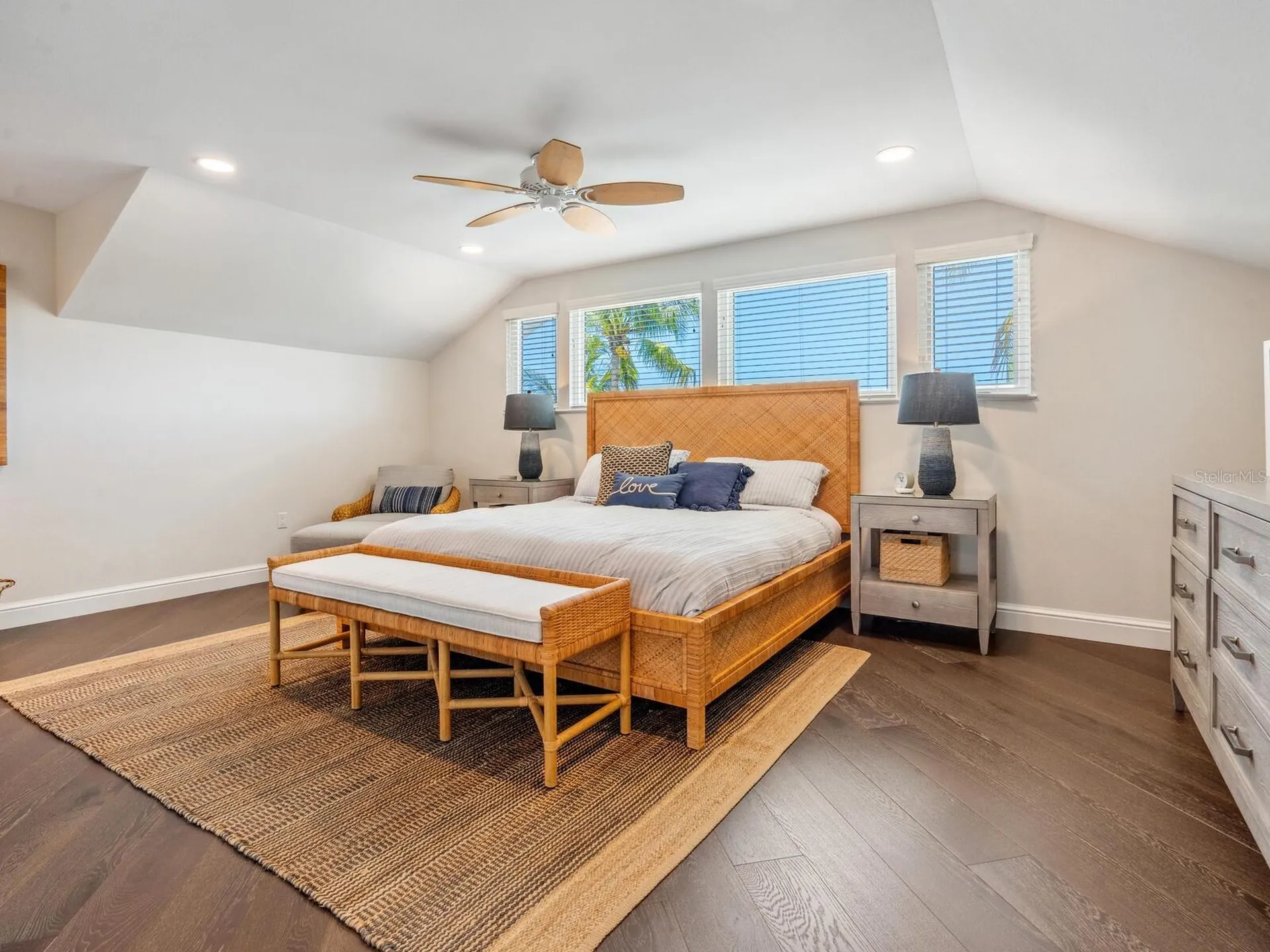5727 Riegels Point Road Sarasota FL 34242