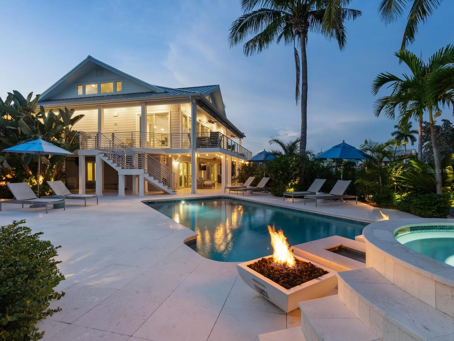 5727 Riegels Point Road Sarasota FL 34242
