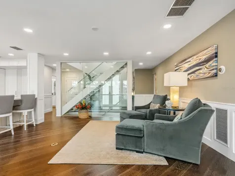 5727 Riegels Point Road Sarasota FL 34242