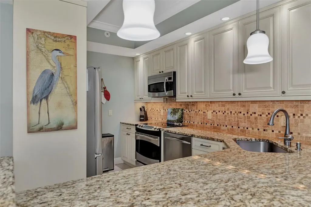 1945 Gulf Of Mexico Drive Longboat Key FL 34228