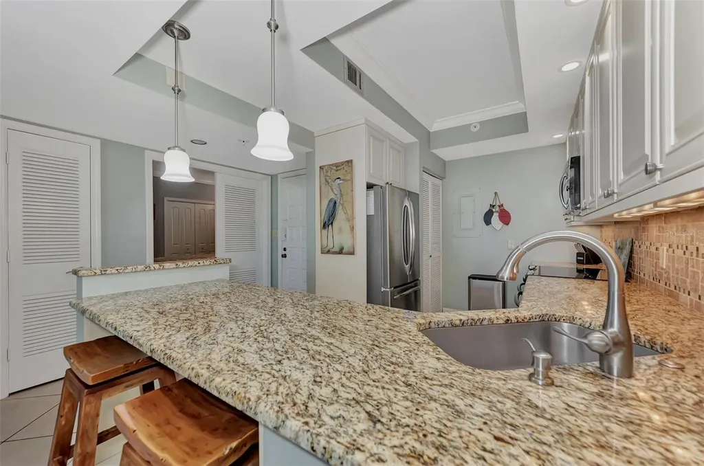 1945 Gulf Of Mexico Drive Longboat Key FL 34228