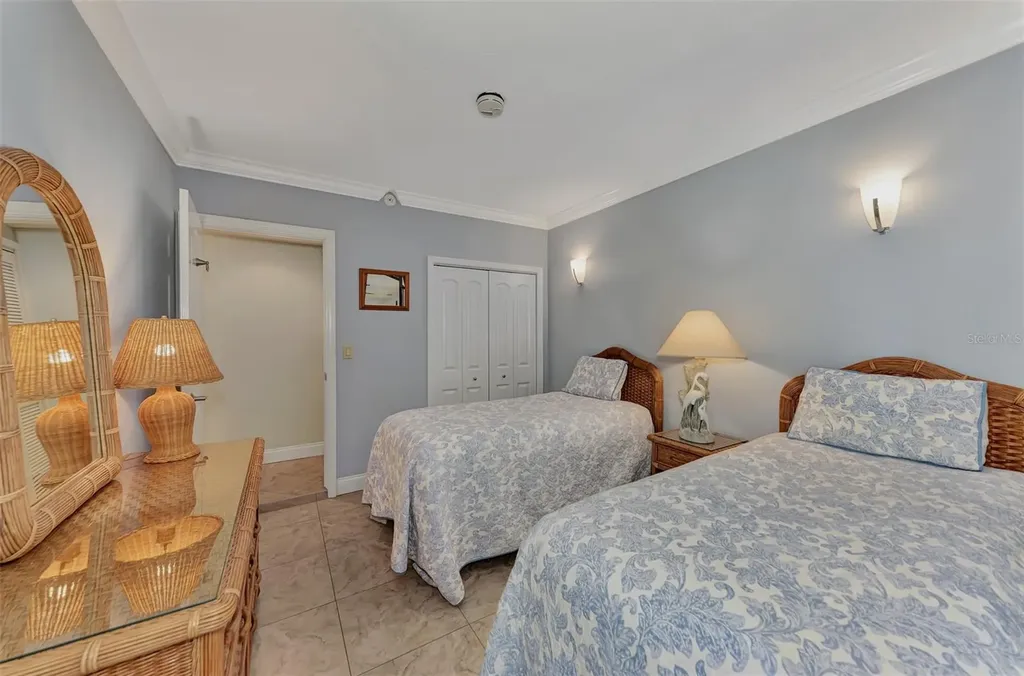 1945 Gulf Of Mexico Drive Longboat Key FL 34228
