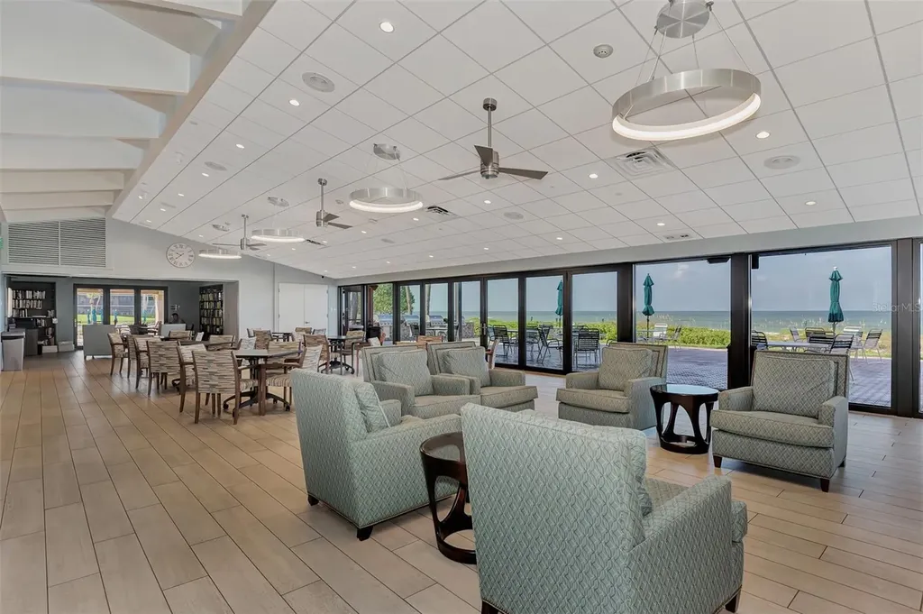 1945 Gulf Of Mexico Drive Longboat Key FL 34228