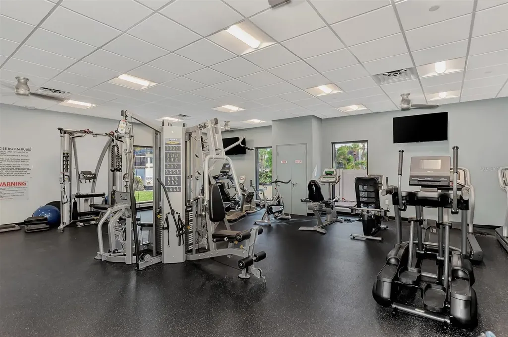 1945 Gulf Of Mexico Drive Longboat Key FL 34228