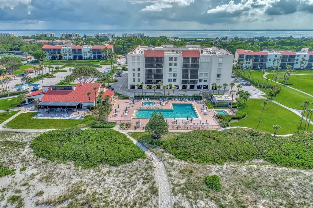 1945 Gulf Of Mexico Drive Longboat Key FL 34228