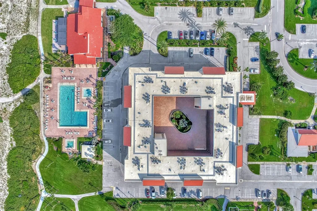 1945 Gulf Of Mexico Drive Longboat Key FL 34228