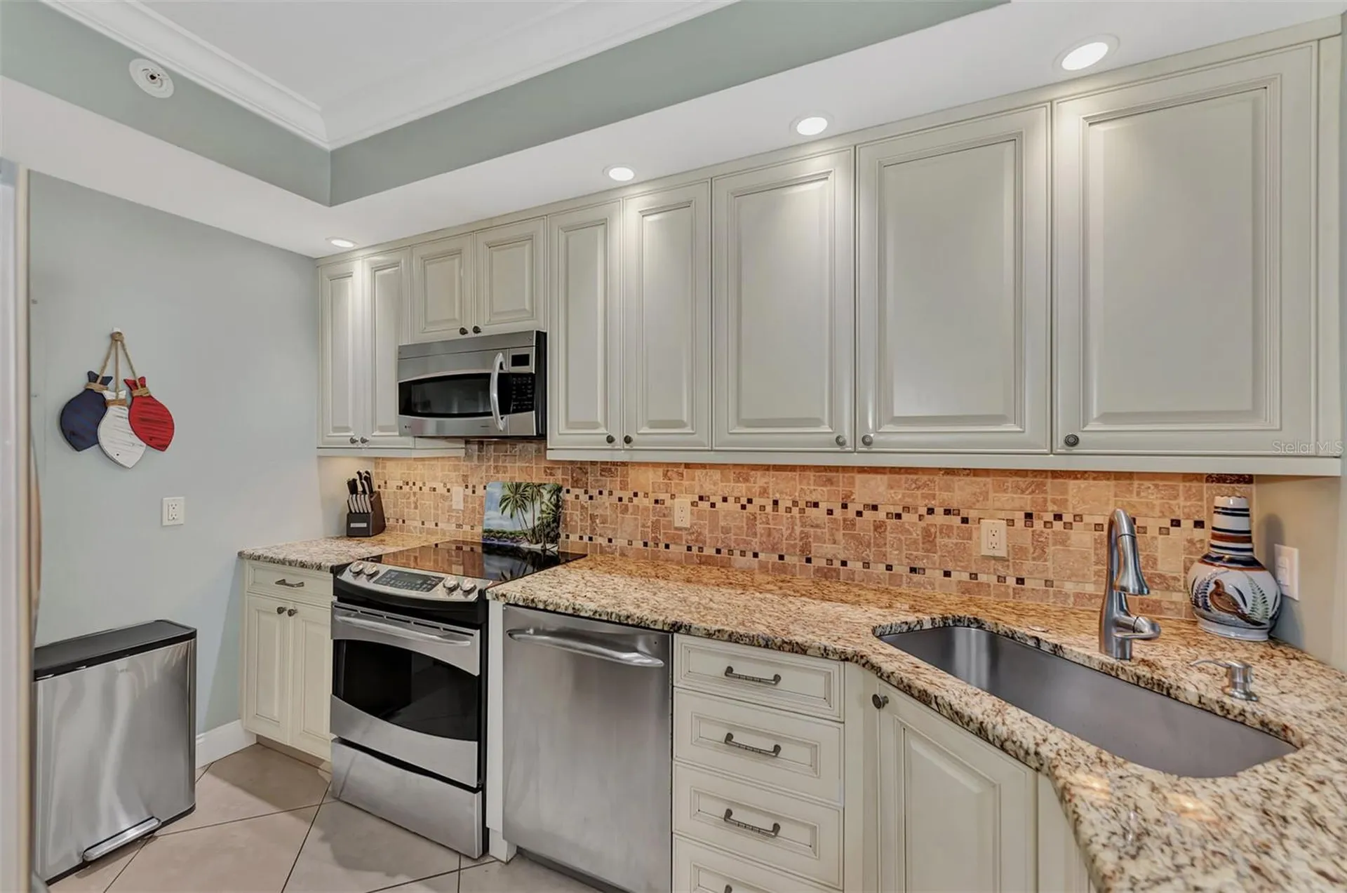 1945 Gulf Of Mexico Drive Longboat Key FL 34228